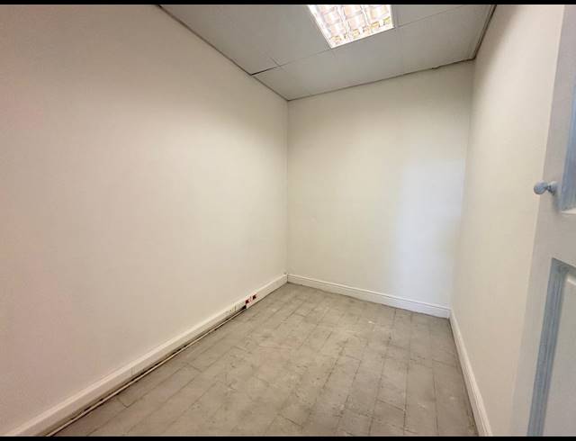 76M² RETAIL TO LET IN DURBANVILLE CENTRAL